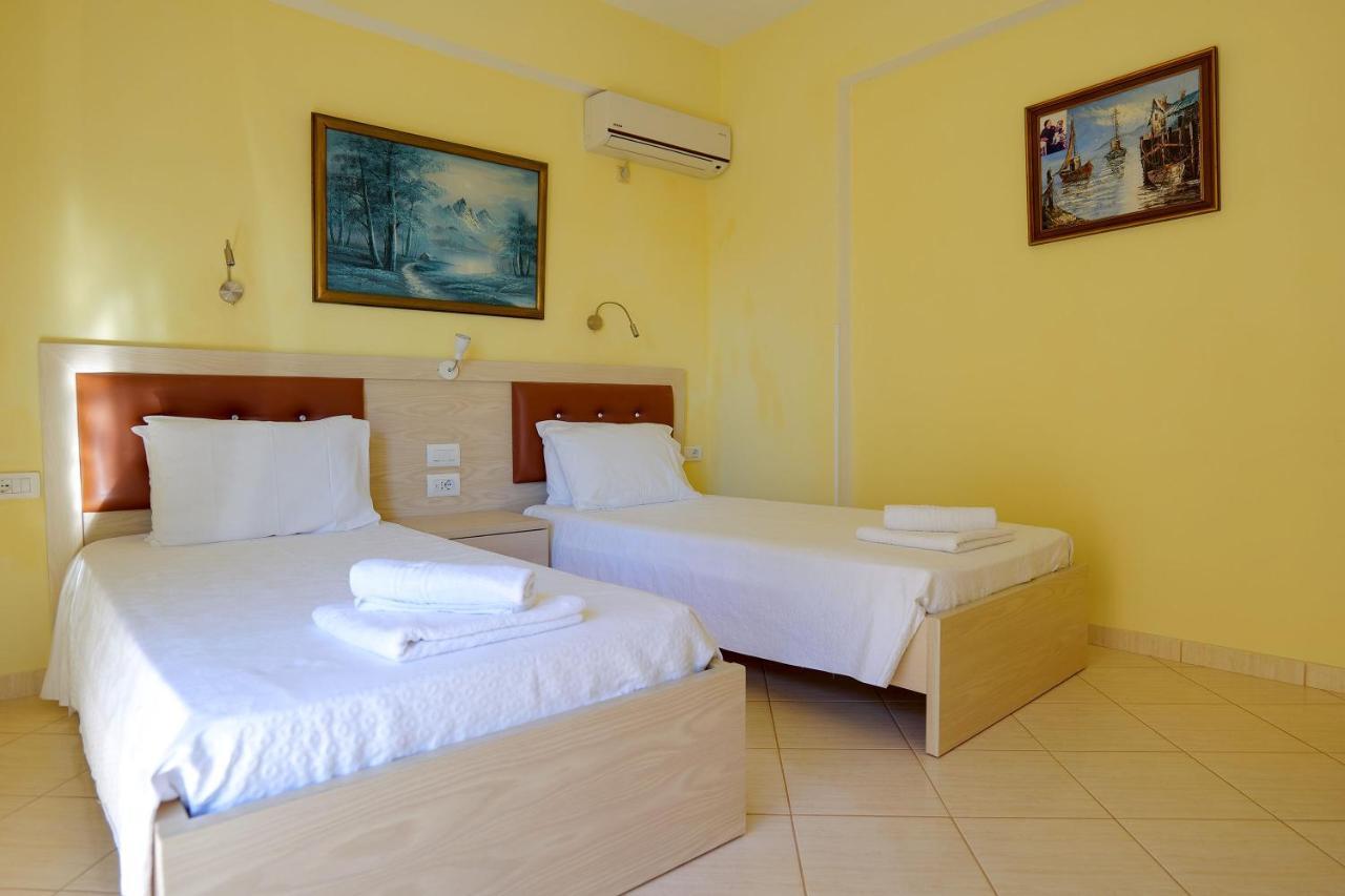 Sunny Holiday Saranda Kültér fotó